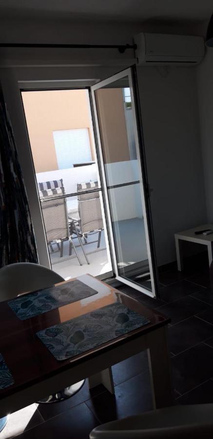 Apartmani Tustica سفيتي بيتار المظهر الخارجي الصورة
