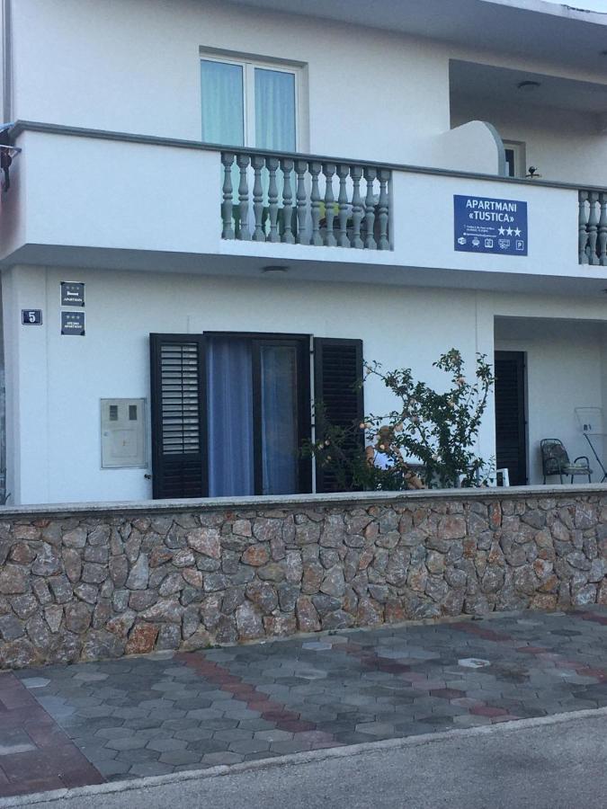 Apartmani Tustica سفيتي بيتار المظهر الخارجي الصورة